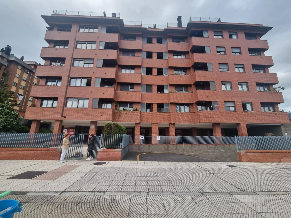 Piso Zona Hospital 6 Personas Lägenhet Oviedo Exteriör bild